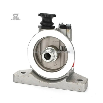 600-319-5610 6003195610 PC200-8MO PC220-8MO PC240-8MO Cartucho de la excavadora Filtro de combustible carcasa de la bomba de aceite de mano