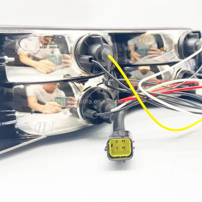 Luz de contrapeso de Kobelco SK200 SK230 SK250 SK260 SK350-8 Super 8 - 6e Luz trasera