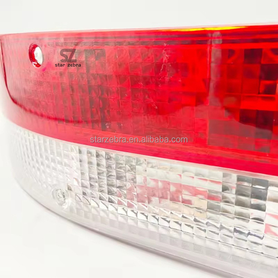 Luz de contrapeso de Kobelco SK200 SK230 SK250 SK260 SK350-8 Super 8 - 6e Luz trasera