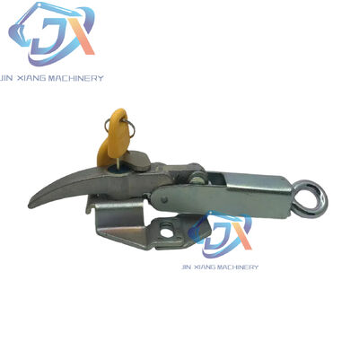 Pieza de excavadora para PC200-7 PC200-8 PC300-7 Cerradura de la cubierta del motor 205-54-76260 Culata del motor Cerradura de la cubierta del motor 2055476260