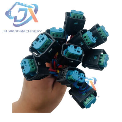 Excavator Accessories Headlight Plug Sany LiuGong Hyundai PC Doosan Daewoo XC MG Lionking Arm Light Docking Plug