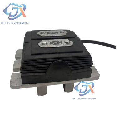 561-7001 490-1012 Control Pedal Valve Foot Pedal for Excavator Construction Machinery Parts