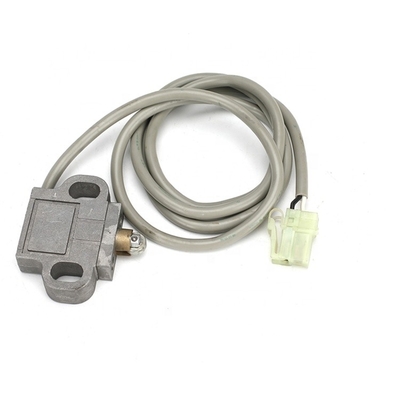 PC200-5 PC200-6 6F95 Travelling Pressure Sensor Excavator Switch D4C-9093 203-06-5621