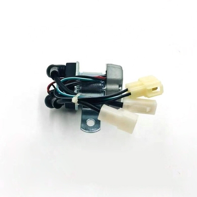 New 6BB1 6WG1 6HK1 Excavator Engine Relay 1-82553-039-1 0-25000-7832 24V starter relay