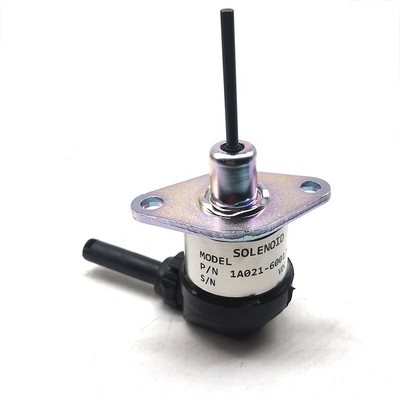 tractores de Spare Parts For KUBOTA del excavador del solenoide 1A021-60017 del cierre de combustible 12V